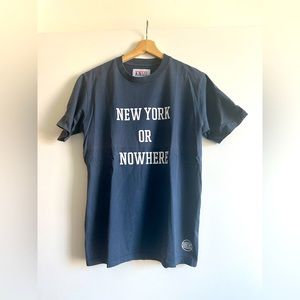 New York Or Nowhere Knicks tshirt Grey and white tee Size M